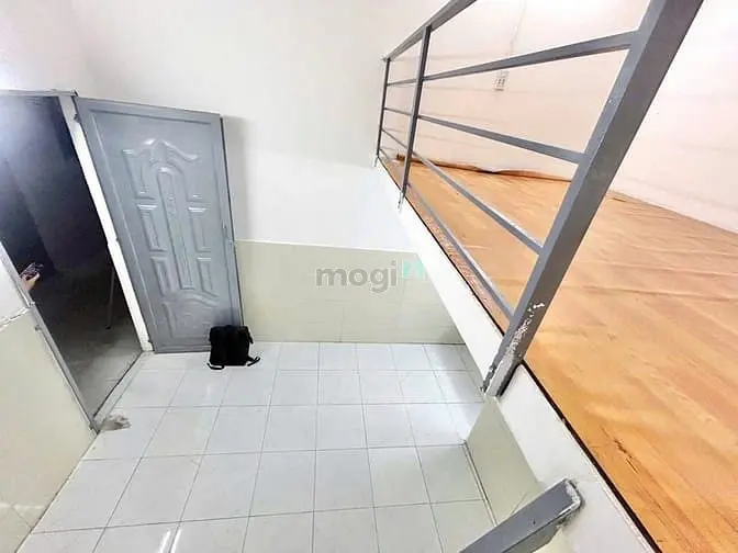 Phòng Giá Rẻ Ngay Mã Lò Lê Văn Quới