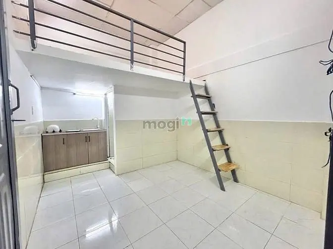 Phòng Giá Rẻ Ngay Mã Lò Lê Văn Quới