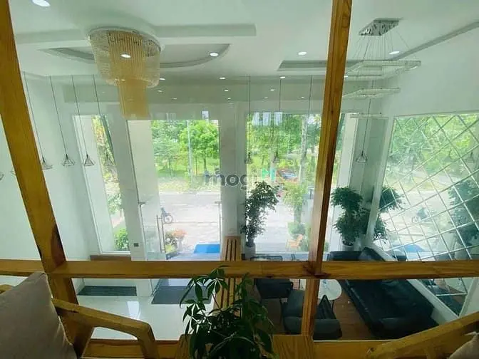 Bán Toà Nhà Văn Phòng Huy Hoàng Thạnh Mỹ Lợi Dt 144M2 Giá 67 Tỷ Shr