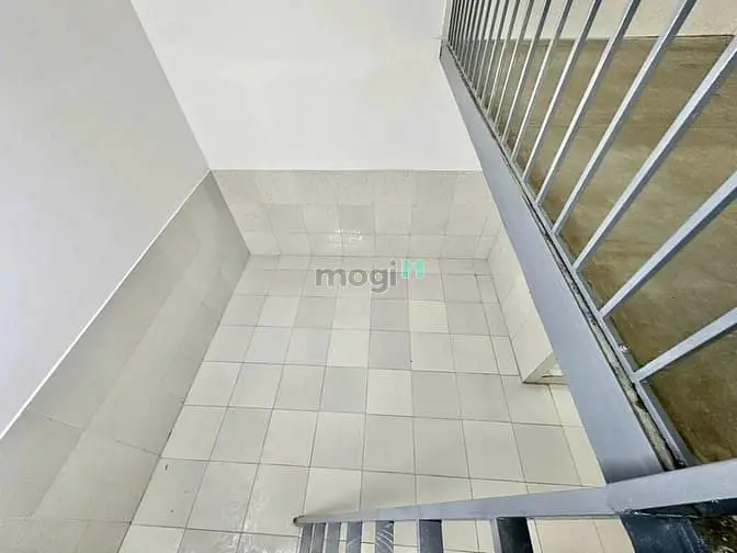 Phòng Trọ Có Gác 25M2 Ngay Cầu Vượt Hoàng Hoa Thám Tân Bình