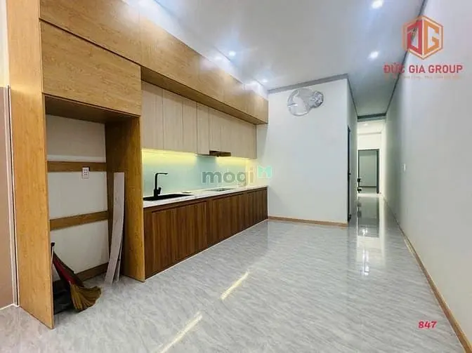 Bán Nhà Mặt Tiền Huỳnh Văn Nghệ Sổ Hồng 79M2 Giá 4.3 Tỷ