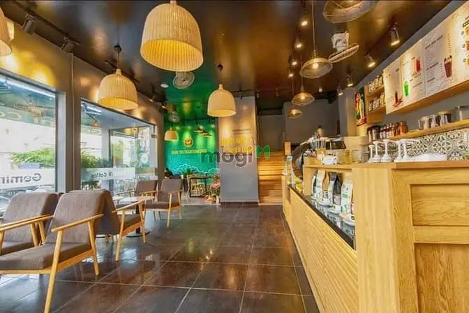 Cho Thuê Góc 2 Mặt Tiền 208 Đồng Đen, P14, Tân Bình