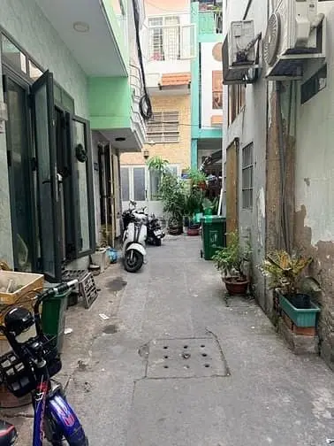 🍒Định Thổ Địa🍒 Nhà H3G Đbp Ngang 5M Bề Thế 4 Lầu Đúc 4Pn