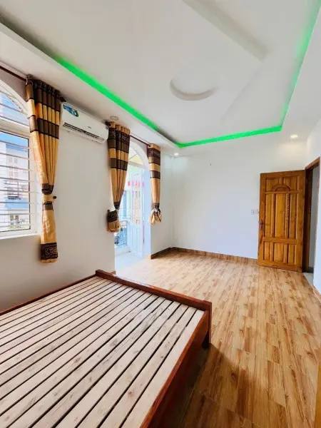 Chính Chủ Cần Cho Thuê Căn Hộ Ban Công Gần Đầm Sen, Aeon Mal, Tên Lửa, Đh Công Thương, Văn Hiến