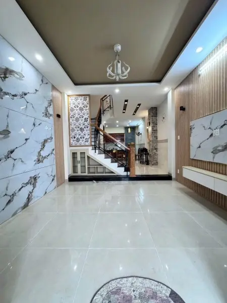 Nhà Full Nội Thất, 4Pn + 4 Máy Lạnh, 5Wc, Bếp Gỗ Gõ Đỏ