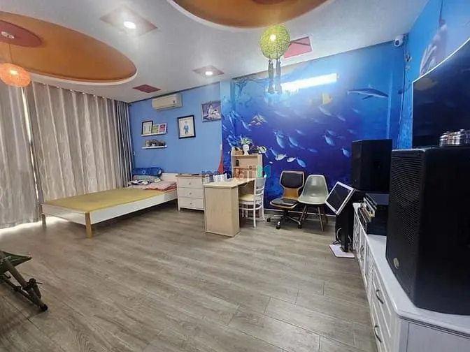 Mặt Tiền Kd Lê Minh Xuân - Chợ Vải Tân Bình - 5 Tầng - 73M2 - Đa Năng