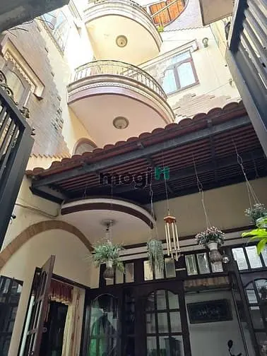 Chính Chủ Định Cư Bán Lúc 2 Căn Nhà Đường Lê Văn Sỹ Quận 3