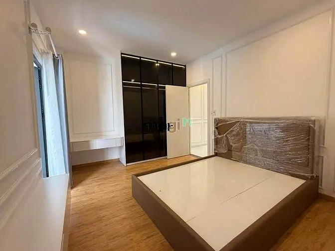 Nhà Đẹp - Thiết Kế Hiện Đại - 4 Tầng - Lạc Long Quân - Tân Bình