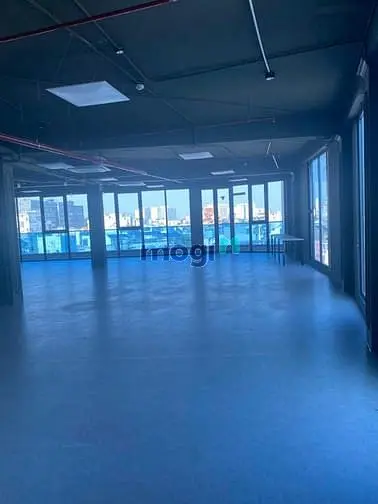 Cho Thuê Mặt Bằng Lớn Mt Lê Quang Định, P.7, 13 X 27M, 110Tr, Tl