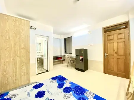 Cho Thuê Phòng Studio Full Nội Thất , Cửa Sổ , Thang Máy , Bảo Vệ , Nhà Xe Rộng , Ngay Chợ Bà Chiểu