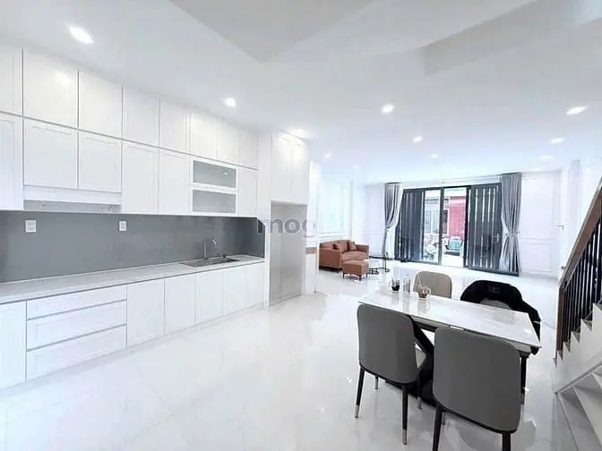 Nhà Đẹp - Thiết Kế Hiện Đại - 4 Tầng - Lạc Long Quân - Tân Bình