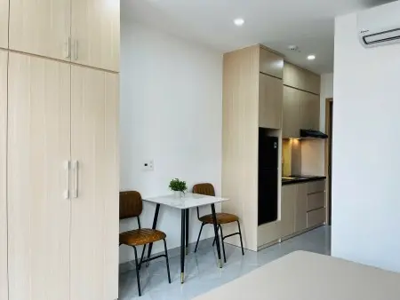 Cho Thuê Studio Ban Công Quận 7 Full Nt Mới 100% Gần Trường Rmit , Tôn Đức Thắng , Lotte