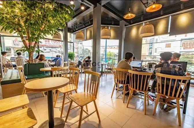 Cho Thuê Góc 2 Mặt Tiền 208 Đồng Đen, P14, Tân Bình