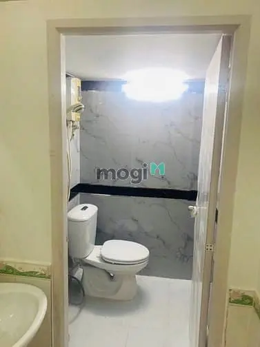 🏘️Cho Thuê Nhà Nguyên Căn-Mặt Tiền Nội Bộ-P10-Quận 6