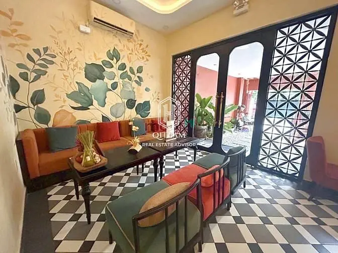 Cho Thuê Nhà Mặt Tiền 19 Đặng Tất, Quận 1 - Dt 8X25M, Trệt 2Lầu