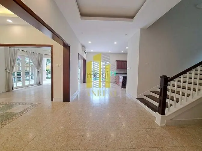 Biệt Thự Châu Âu Đường Trần Não - 4 Phòng Giá 117 Triệu