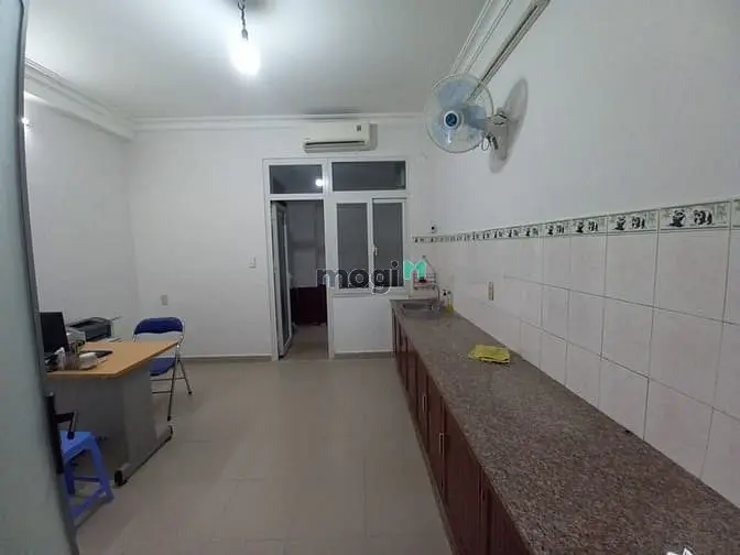 Đang Cần Cho Thuê Mặt Bằng Mặt Tiền Đường Rộng Chu Văn An, B.thạnh