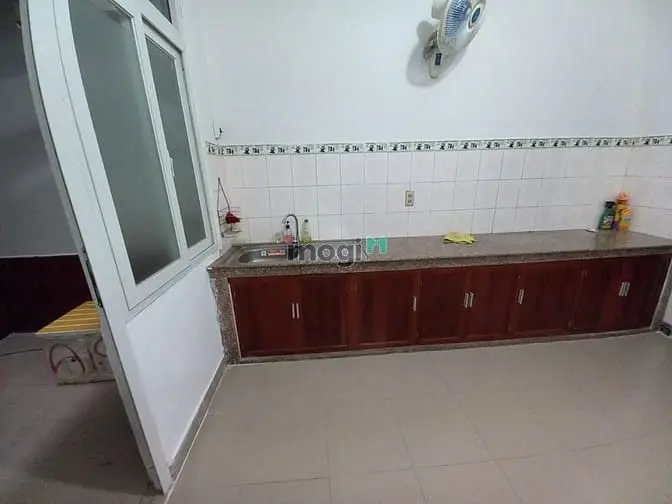 Đang Cần Cho Thuê Mặt Bằng Mặt Tiền Đường Rộng Chu Văn An, B.thạnh