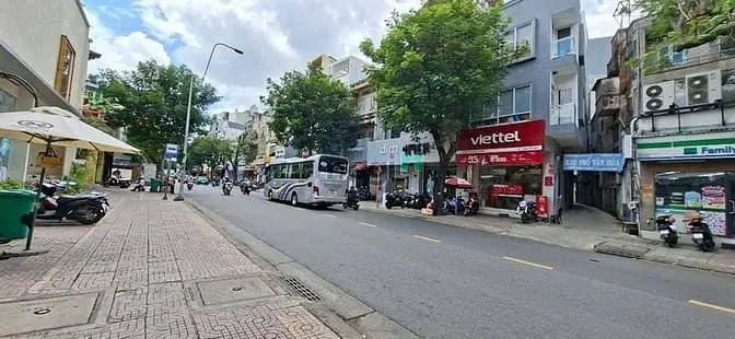 Mặt T Iền Đường Lê Văn Sỹ 4 X 31M Trệt Cấp 4 Thương Lượng Chính Chủ