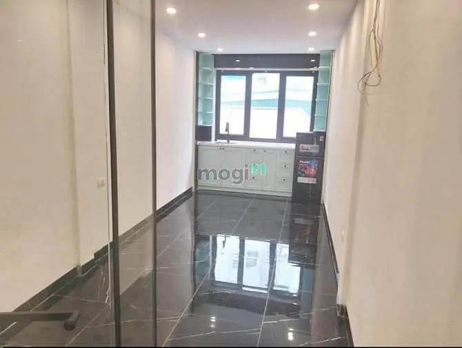 Cực Hiếm Nhà Ngõ Cửa Bắc, Giá 8.5 Tỷ, 27M2X5T, 2 Thoáng Ảnh Thật