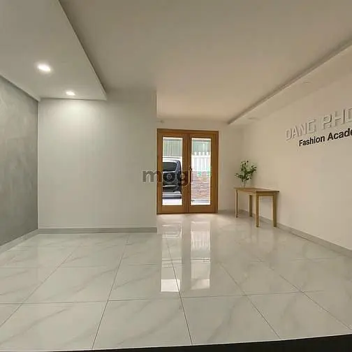 Nhà Đẹp. Cách Mtkd Bạch Đằng 1 Căn, Đường Xe Tải, 4 Tầng.