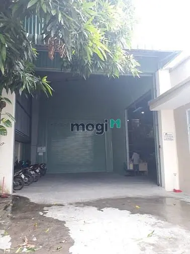 Cho Thuê Kho 260M2 Riêng Biệt, Mặt Tiền, Sân Rộng, Xe Tải Cont Đậu Tốt