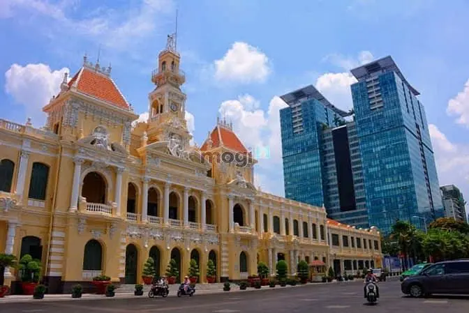 Cho Thuê Căn Hộ Vincom Center Q1 Có Sân Vườn Và Hồ Bơi Cực Chill