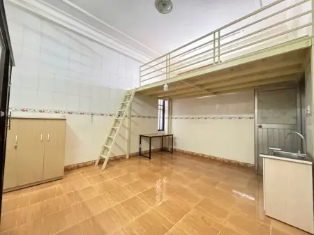 Phòng Trọ Cho Thuê - Gần Sân Bay, 10P Đến Quận 1