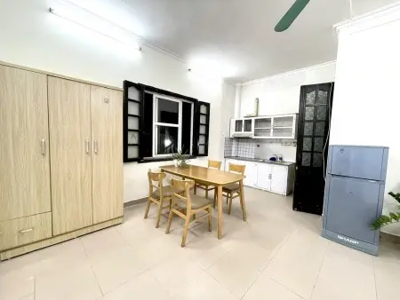 Cc Cho Thuê Căn Hộ 36M2 Đồ Đẹp, Thoáng Rộng Ngay Vincom Bà Triệu