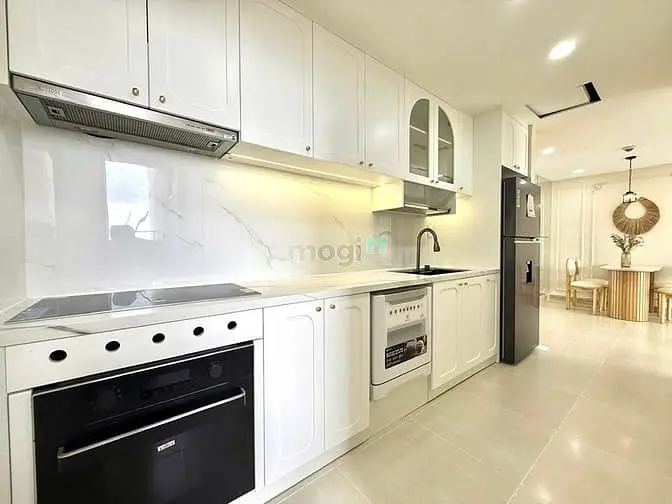 View Hồ Bơi 55M2 , 2Pn , Shr , Vay 80% ,2 Tỷ 250 / Nhà Mới 100%