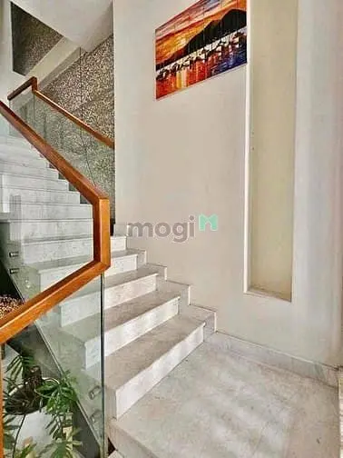 Cho Thuê Nhà Rộng 7X32 1 Trệt 2 Lầu Khu Thảo Điền, Quận 2 - Thủ Đức