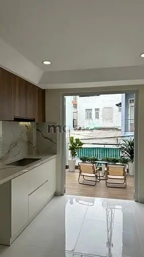 Nhà 1 Trêt 1 Lửng 2 Lầu Đường 672 Ngay Chung Cư Văn Hóa Phước Long B