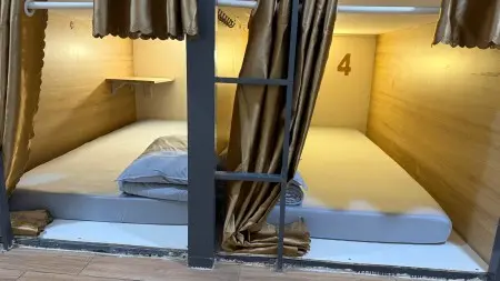 Cho Thuê Sleepbox Quận 1 – Full Tiện Nghi Đại Học Sân Khấu Điện Ảnh Tp.hcm → ~0.2 Km (Đi Bộ 2–5)