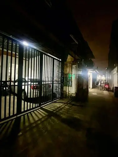 Bán Nhà 3 Tầng Hxh Ngay Chợ Đoàn Thị Kia.dĩ An