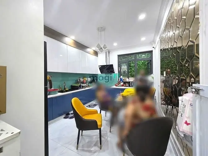 Giá Tốt Đầu Tư - Nhà Đẹp 2 Lầu St Hẻm 88 Nguyễn Văn Quỳ, Quận 7