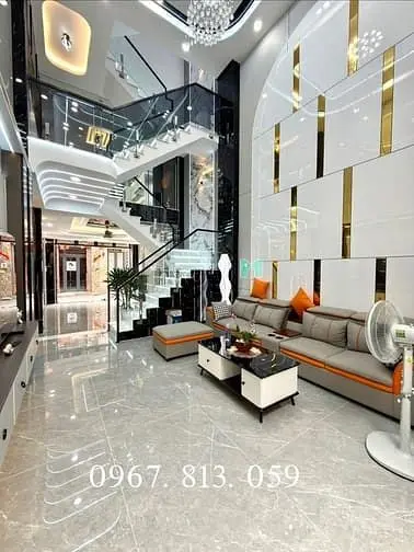 Nhà Kế Bên Trường Cấp 2 Nguyễn Hiền, Dt:4X14M, Lửng, 3 Lầu, 4Pn, Gara