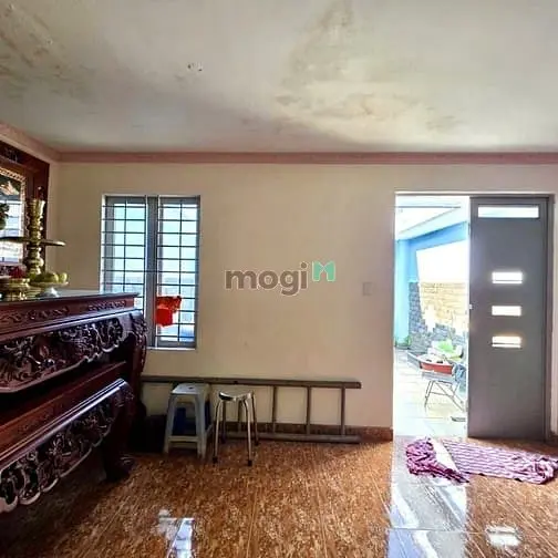 Bán Căn Nhà Phố Liền Kề Thuộc Khu Dự Án Dịch Vụ Công Ích, Lê Văn Thịnh