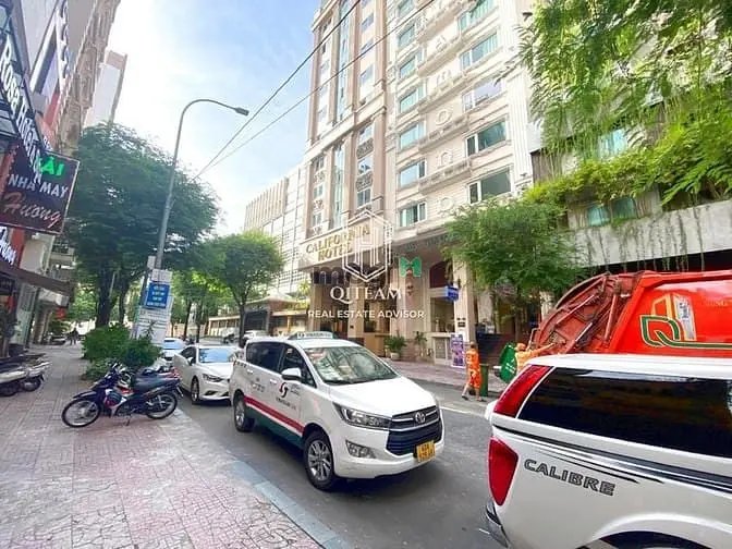 Cho Thuê Nhà 71 Thủ Khoa Huân, Bến Thành, Quận 1 - Dt 4.5X23M, Giá Tốt