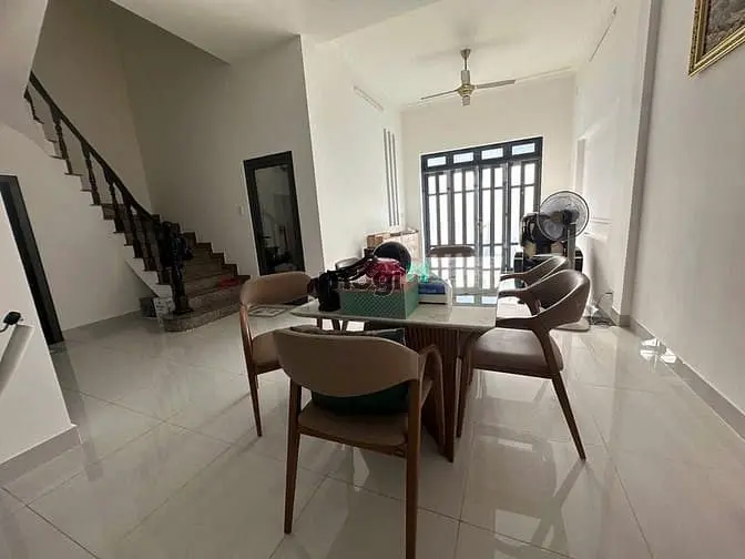 Bán Nhà 1 Trệt 2 Lầu Ngang 7,35M Đường 12 Gần Trường Hoa Lư