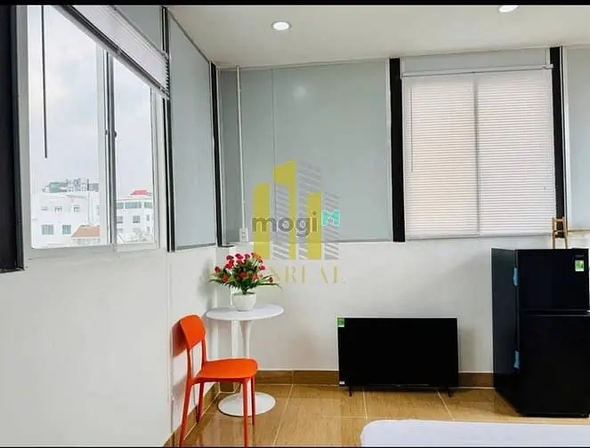 Cho Thuê Tòa Nhà 18 Phòng Full Nội Thất - Thang Máy Giá 100 Triệu