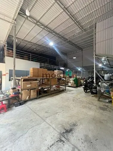 Cho Thuê Kho Đẹp 300 M² (Quận Bình Thạnh 12M X 20M Có Gác, Wc Riêng)