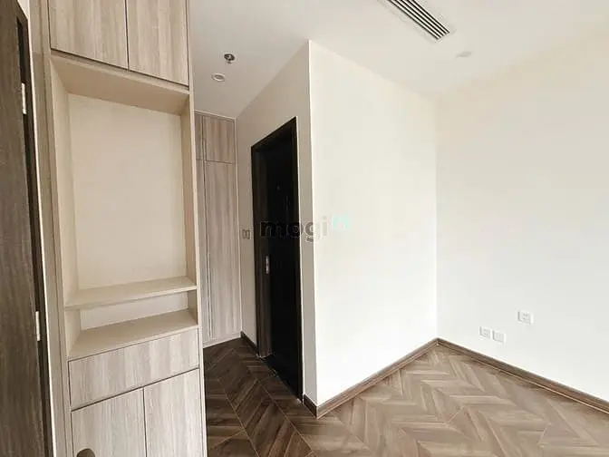 Cho Thuê 2Pn Bếp Rèm Giá Tốt Nhất [The Opus One] Nhà Mới Ở Ngay