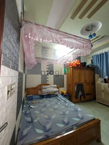 Bán Gấp Nhà 3 Tầng Đường Số 1 Khu Toa Xe Lửa Ngay Vincom 550