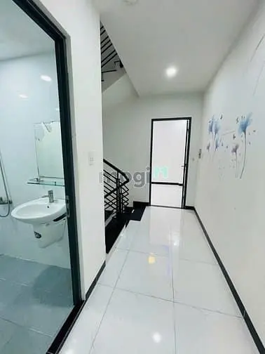 Bán Nhà 3 Lầu Hẻm Xe Hơi Đường Trường Lưu, P Long Trường,Tp Thủ Đức