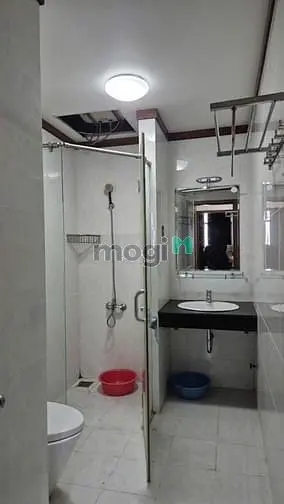 Cho Thuê Chung Cư Hoàng Anh Thanh Bình Q.7 Dt 73M2 Có 2Pn Full Nt 10Tr