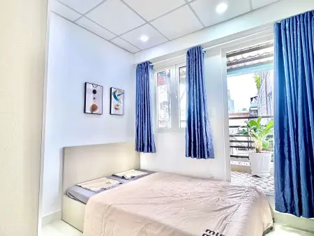 Phòng Trọ Mới Xây Nội Thất Mới 100% Tách Bếp Ban Công Rộng 28M2 Tại Nguyễn Lâm Quận Phú Nhuận