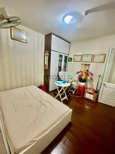 Chung Cư Miếu Nổi, Vũ Huy Tấn, Bt: 3Pn, Full Nt, 95M2, Nhà Sạch, 14Tr