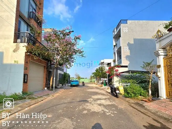 Bán Đất Hẻm 68 Bưng Ông Thoàn- Phú Hữu -Q9 - Dt: 62.3M2(4.1X15.2M)