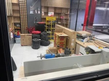 Cho Thuê Nhà Mặt Tiền 72 Núi Thành, Hải Châu, Đà Nẵng – Ngang 12M, 3 Tầng, Diện Tích 990M2, Chínhchu