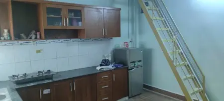 Cho Thuê Nhà Nguyên Căn 85M2+ Gác 30M2, Có Full Nội Thất: , Hẻm Xh, Giá 8Tr/Th